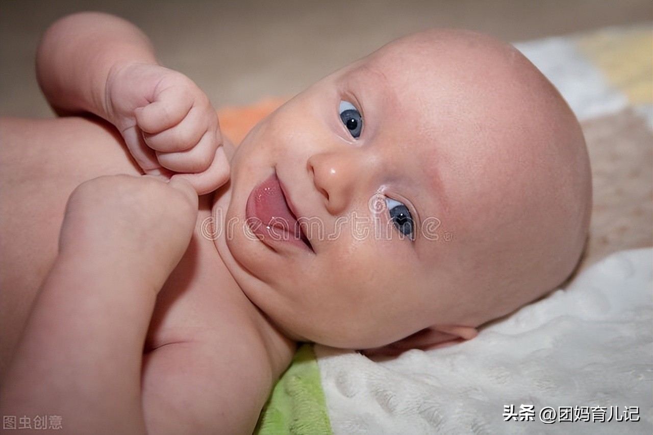 泪目！用了50天的时间，我终于让宝宝学会了自主上厕所