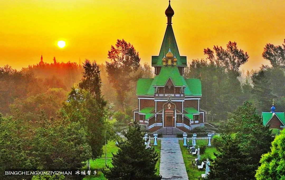 伏尔加庄园最佳观赏期,夏日必去伏尔加庄园十大打卡地