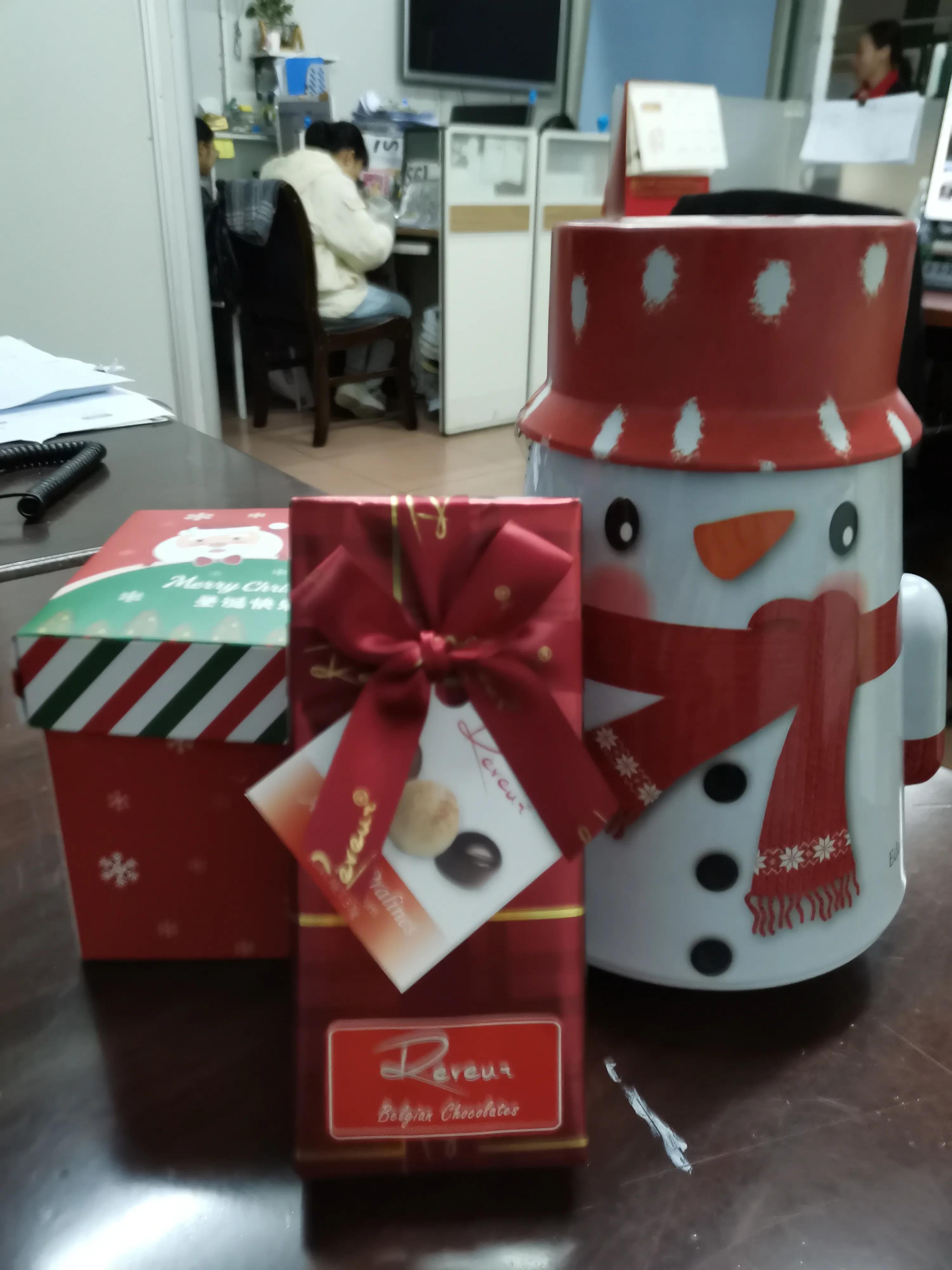 轻轻告诉你歌曲表达了什么,轻轻告诉你歌词啥寓意