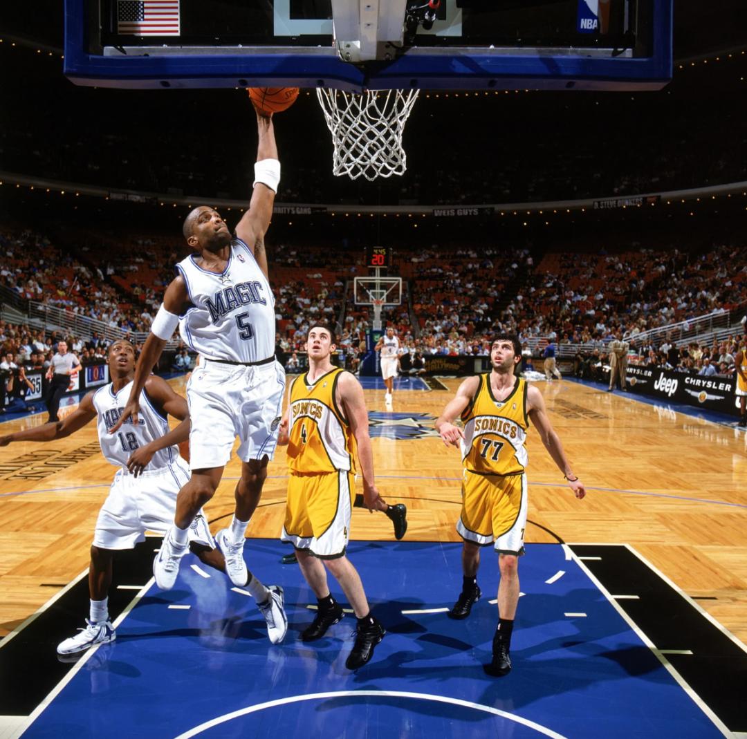 23岁患心脏病，47岁还能吊打现役中锋！这“糟老头”当年有多牛？