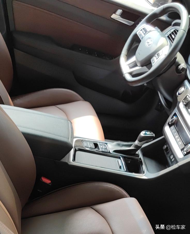 堪称最廉价中级车现代索纳塔,老款现代索纳塔值不值得购买