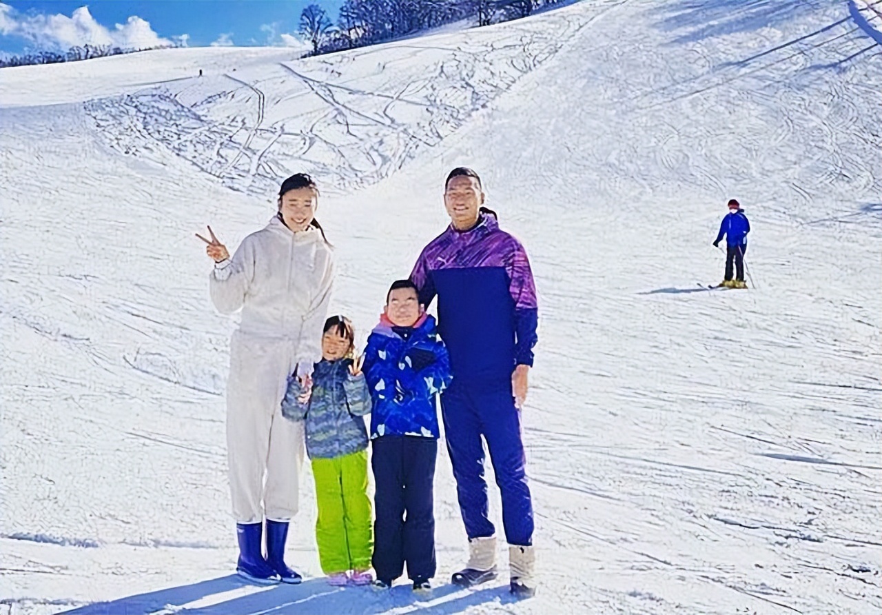 2010世界杯郑大世落泪,世界杯朝鲜队员郑大世为什么哭了