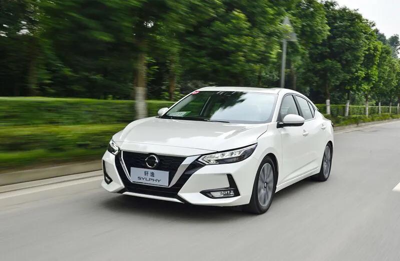 轩逸和卡罗拉哪个更强,轩逸和卡罗拉哪个更有价值感