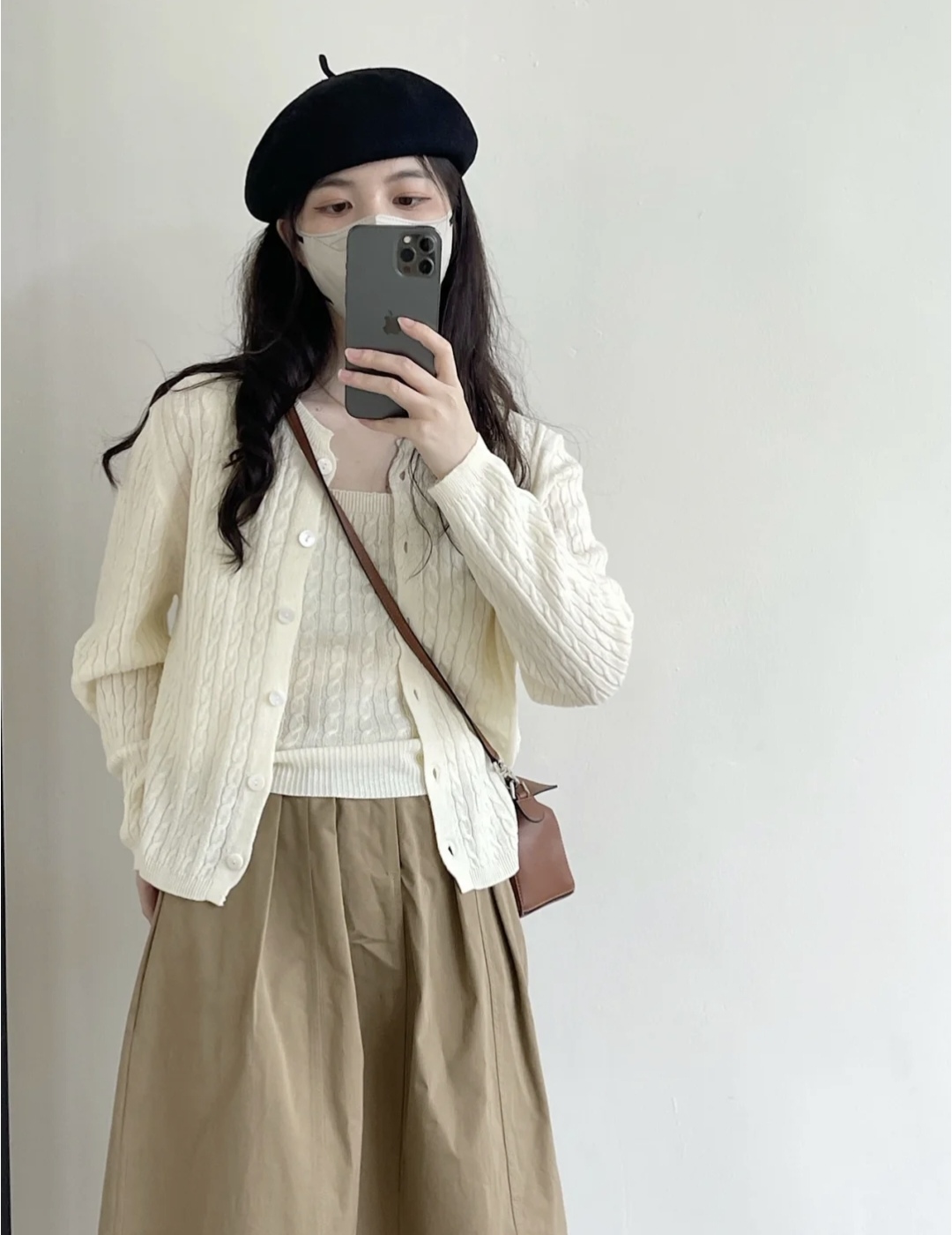 秋季米白色全部颜色搭配,米白色搭配什么颜色俏皮可爱