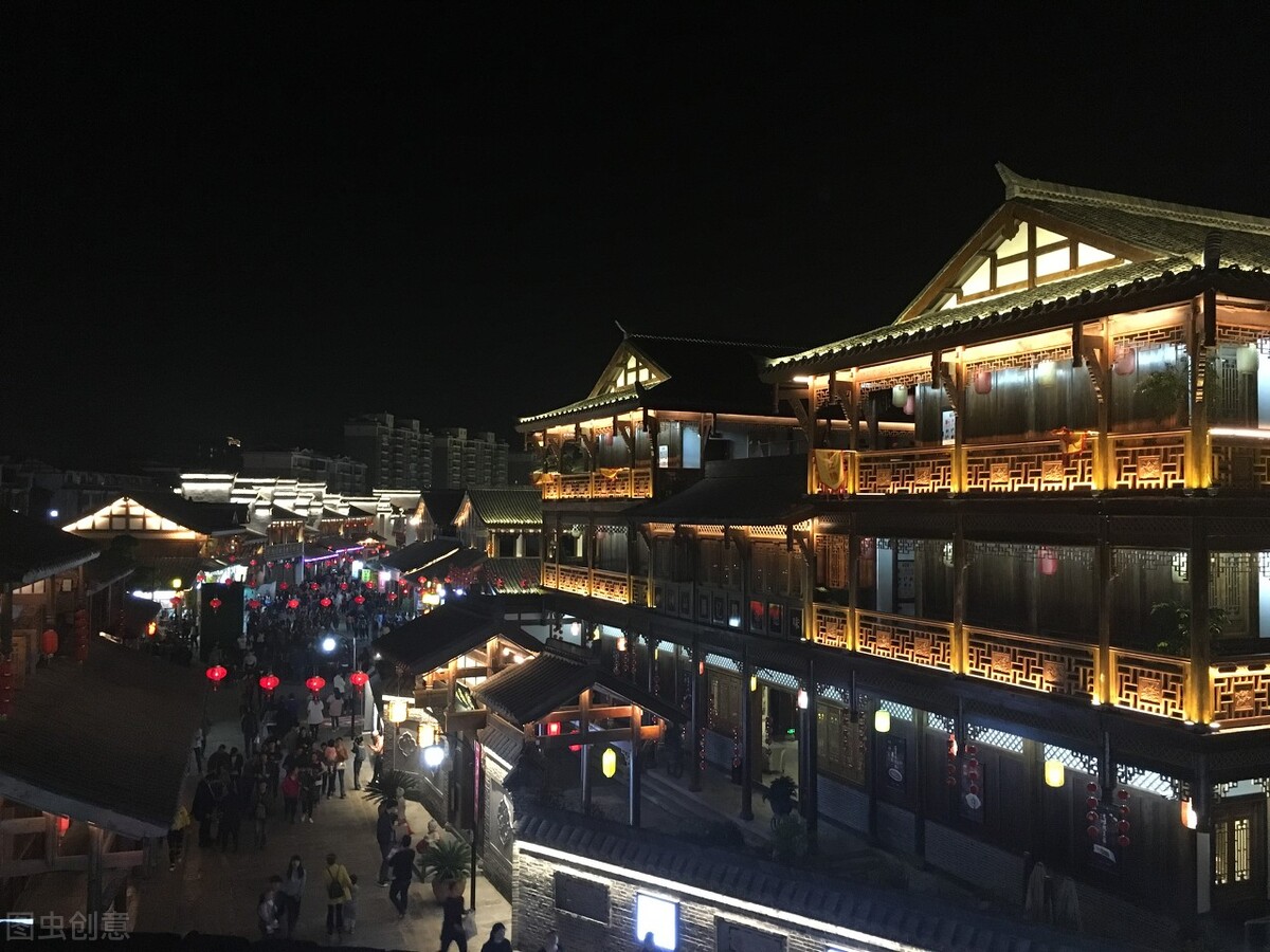 开在街头的商店如何吸引顾客,商店怎么能引来客流