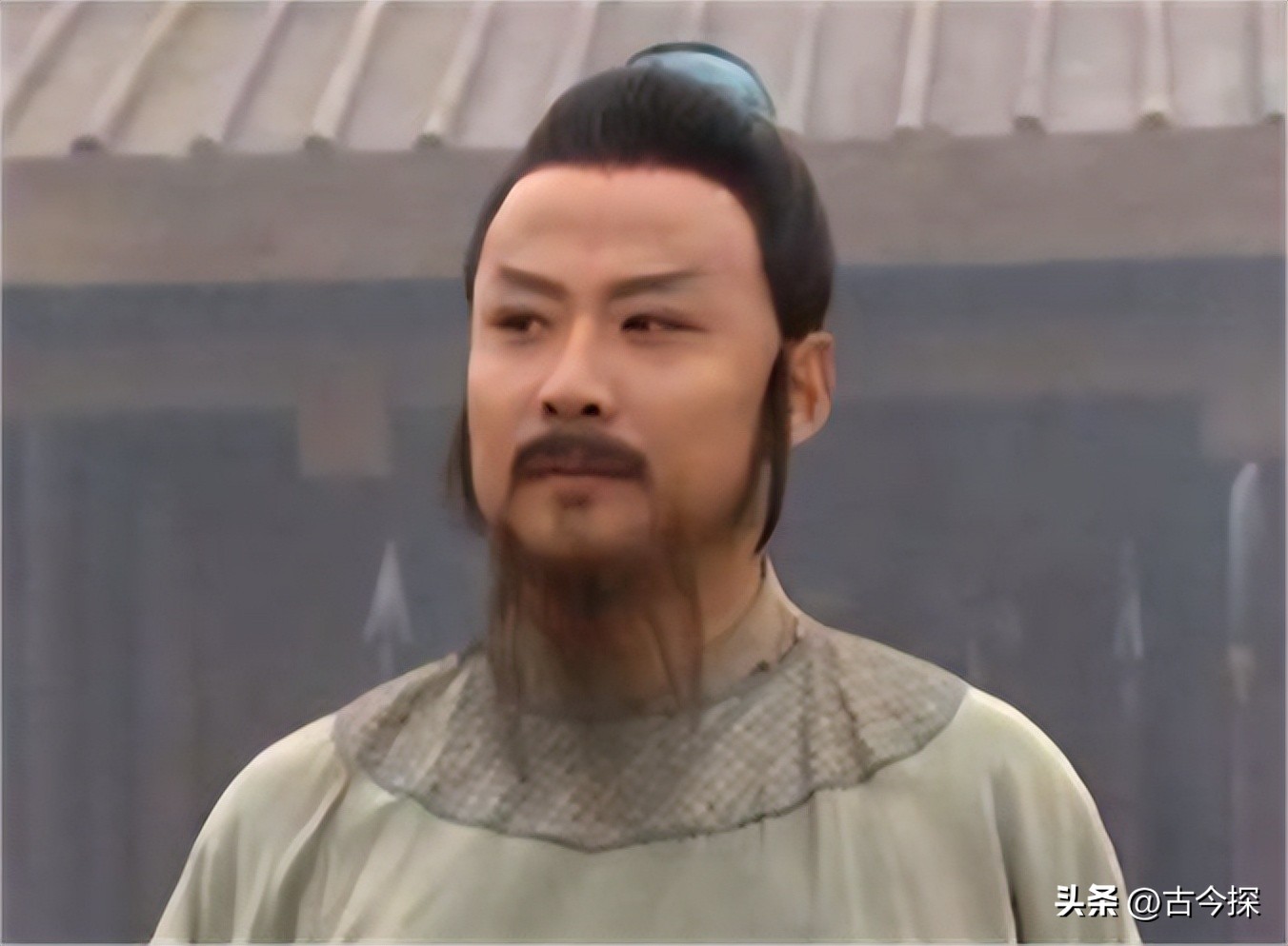 水浒传中，林冲到底是懦弱还是狠毒？毛主席的评论一针见血