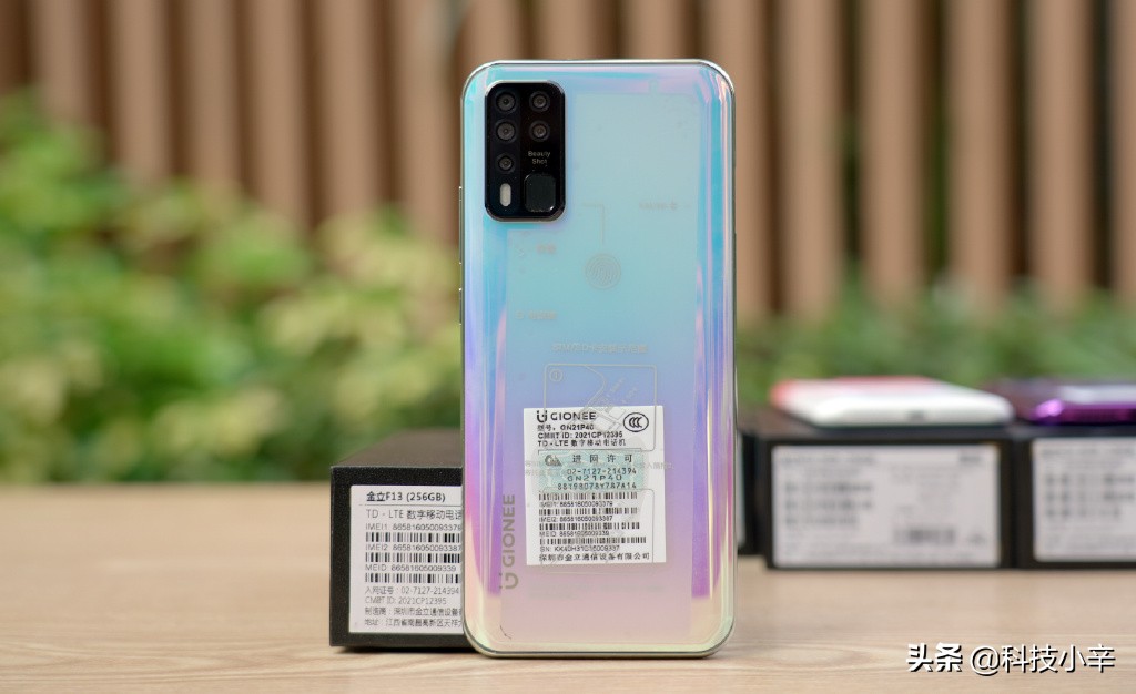 315鐗硅緫,315鐗硅緫澶鏇濆厜