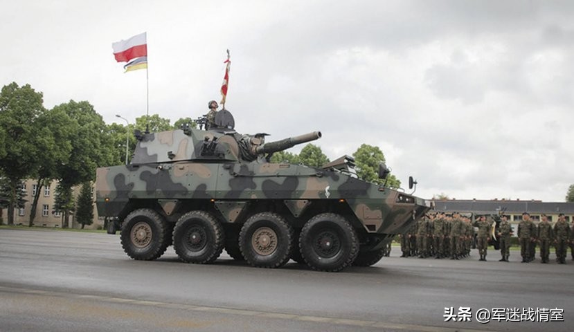 买买买!乌克兰再买54辆波兰造的RAK8x8120mm自行迫击炮