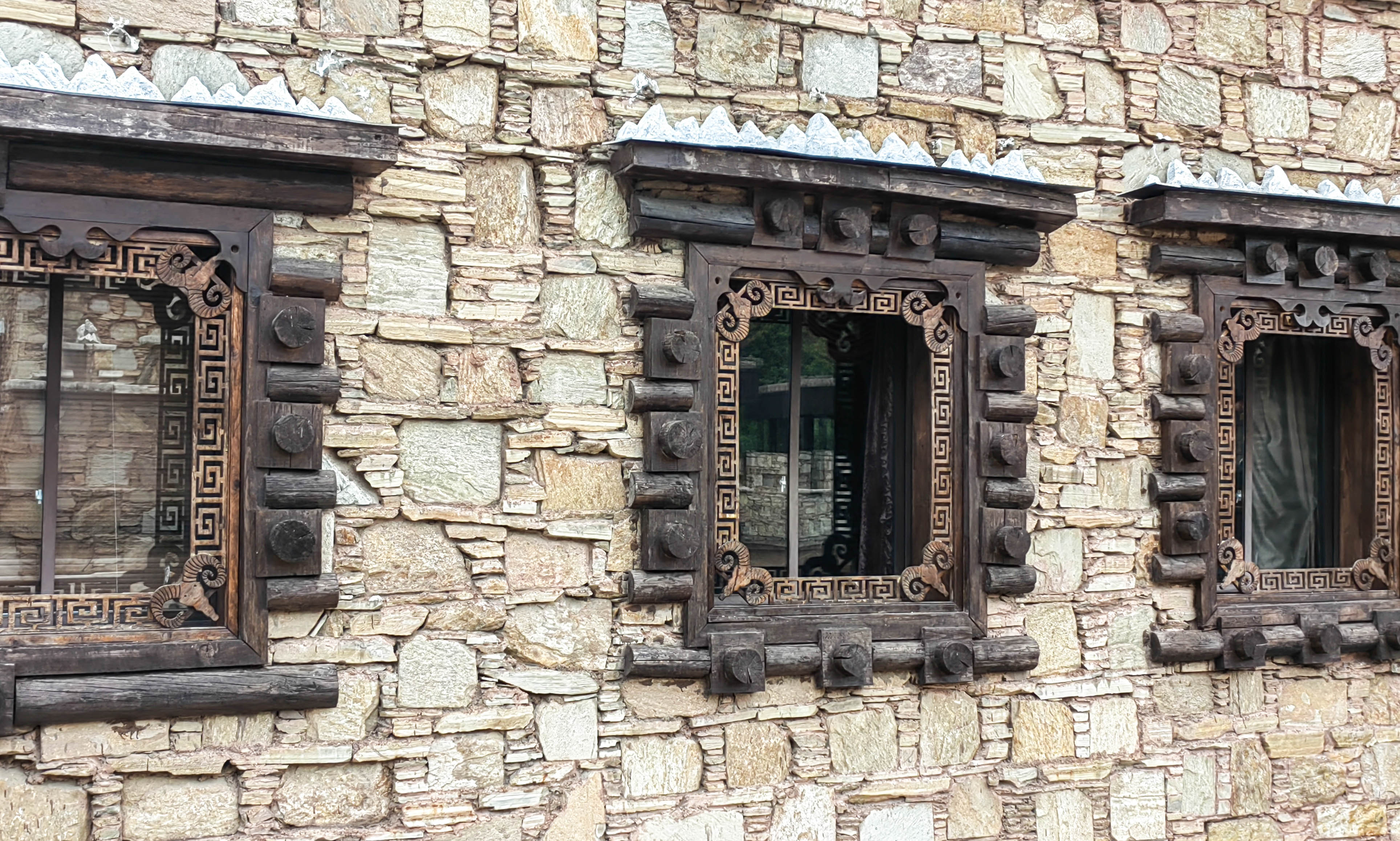 羌族云朵上的舞者,歌曲云朵上的羌族