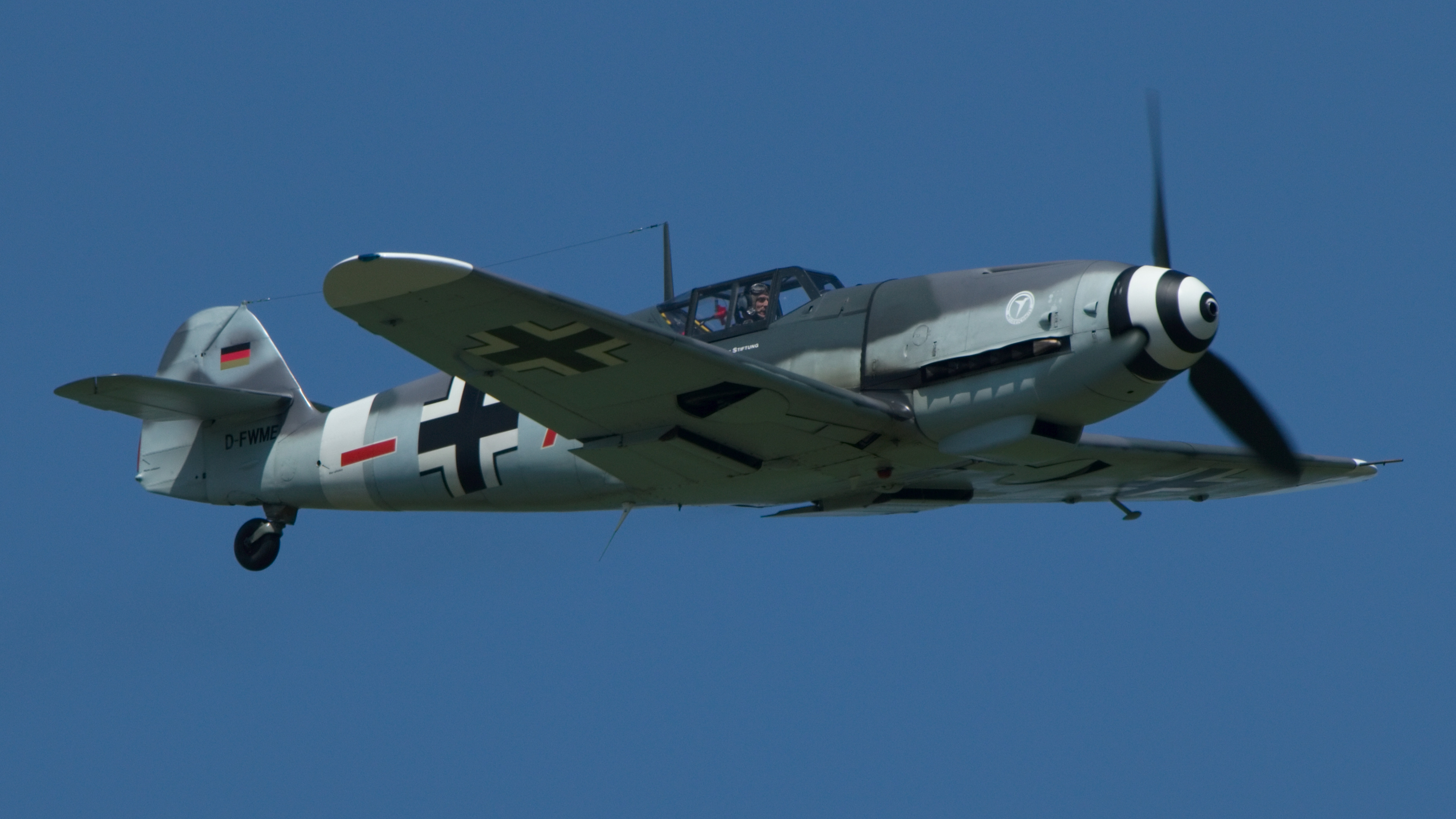 盘点二战时期战力强悍的五款战斗机个个都是大名鼎鼎的神机