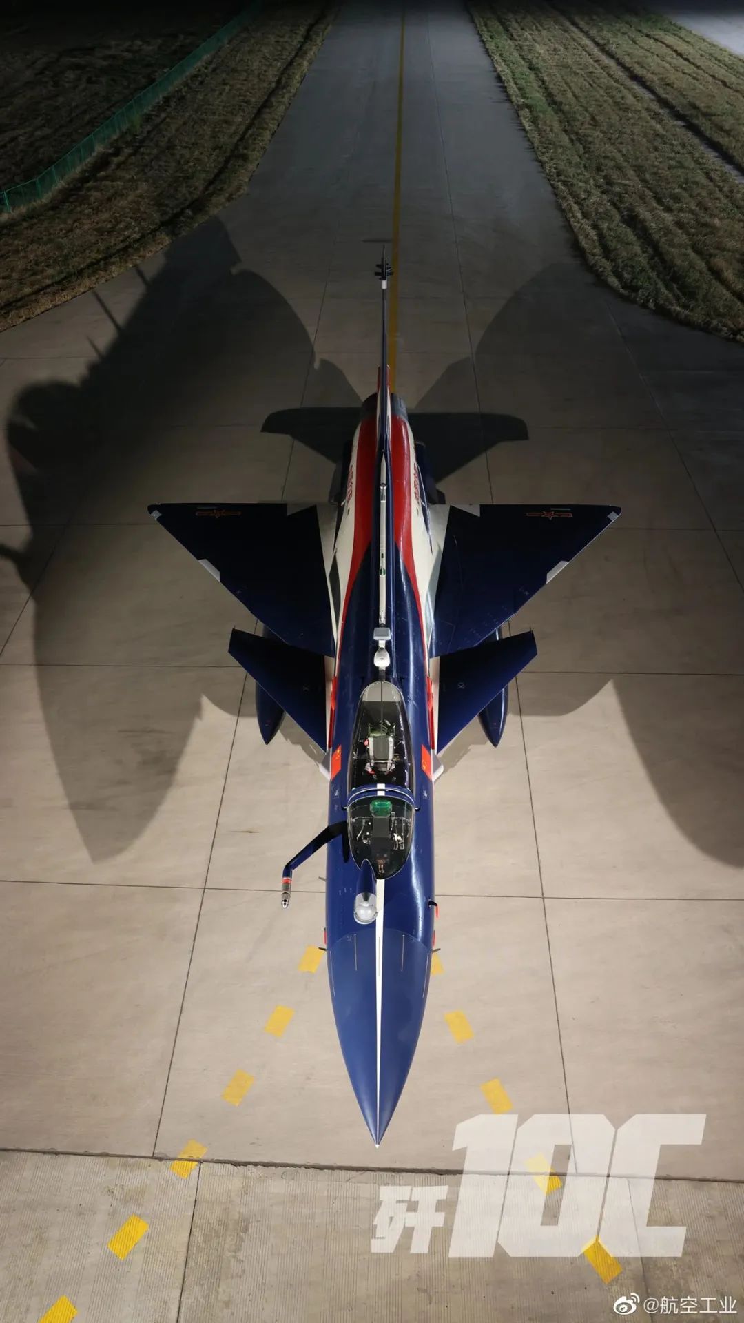 歼10战斗机改装视频,歼10大秀