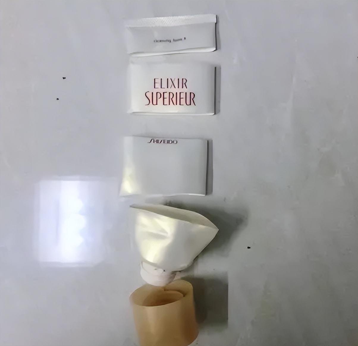 垃圾桶圈套不紧怎么弄,垃圾桶捡东西的骗局