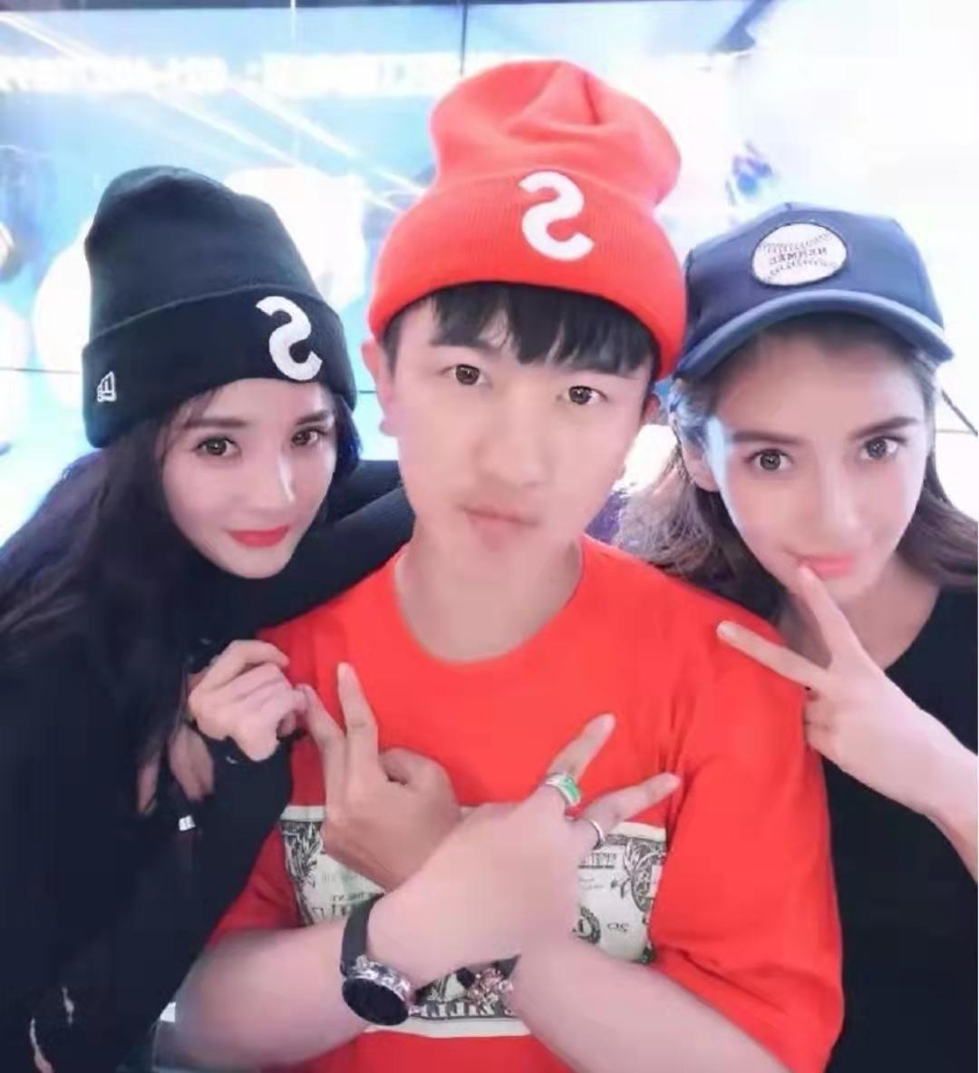 张大大为什么去娱乐圈,张大大为什么认识这么多女艺人