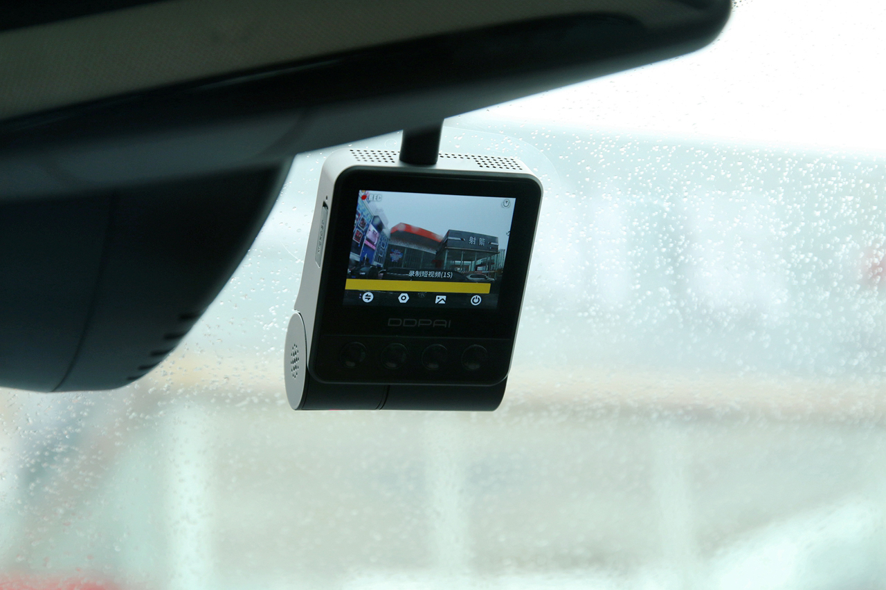 盯盯拍行车记录仪5和z50参数对比,行车记录仪盯盯拍z50录音效果