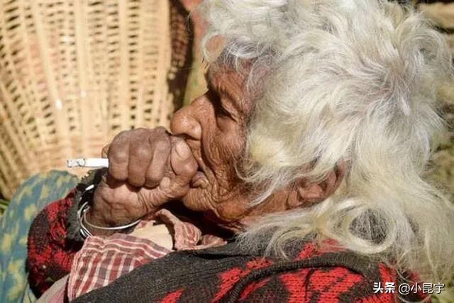 102岁老人长寿秘诀视频,102岁老人的长寿秘诀是什么