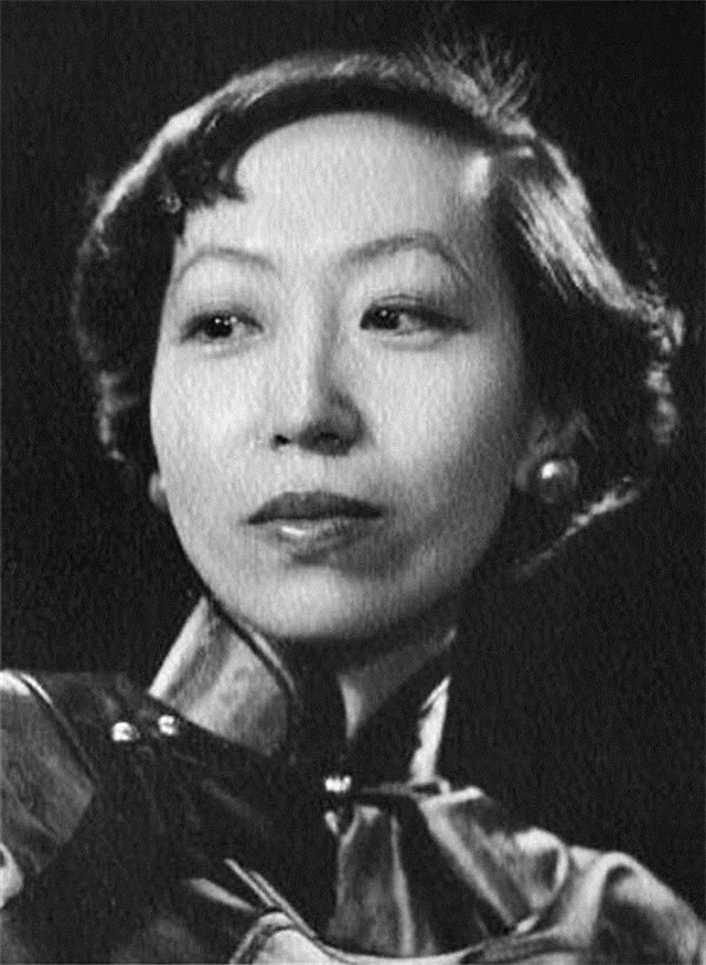 张爱玲为什么嫁给美国难民,如何评价张爱玲和赖雅的爱情