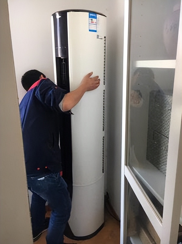 美的空调制热室外机漏水怎么解决,空调制热外机底部漏水水管不流水