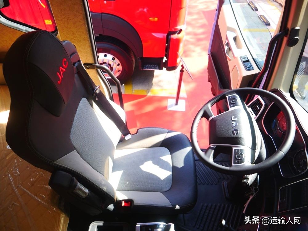 江淮q7前四后八载货车落地价,江淮超越q7前四后八载货车报价