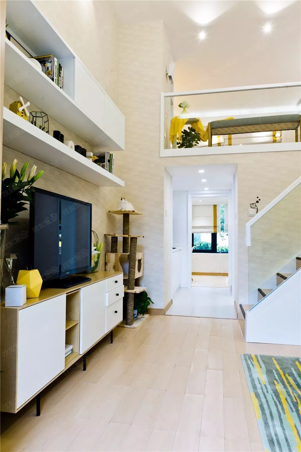 loft公寓租一天200押金正常吗,租平层公寓和loft公寓优劣势对比