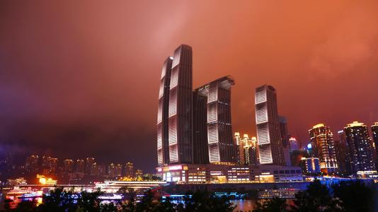 世界首座横向摩天大楼在重庆开建,重庆横向摩天大楼耗资