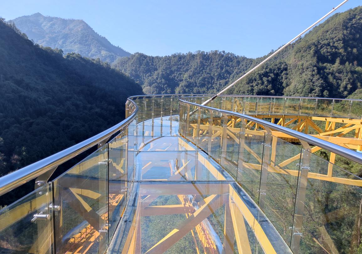 清远避暑温泉山庄,清远森林温泉