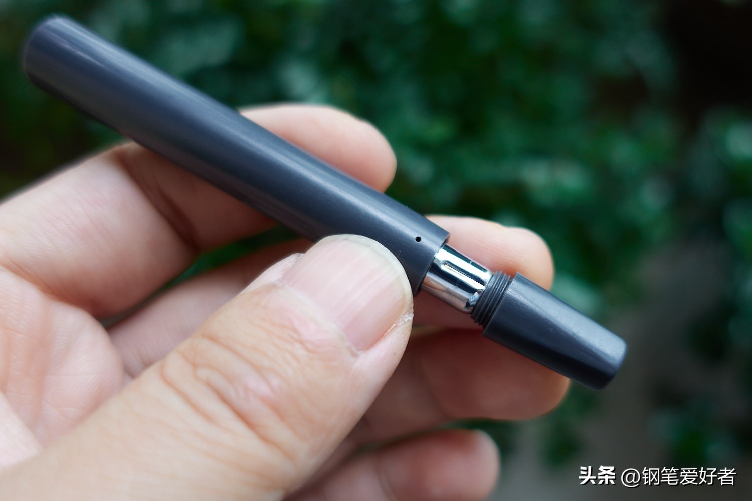 犀飞利帝国4钢笔评测及犀飞利TD上墨器系统原理解析