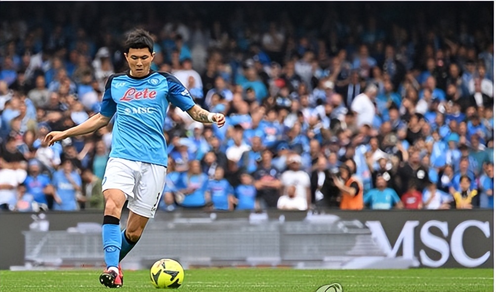 那不勒斯中后卫韩国人,那不勒斯以前有哪些出色的球员