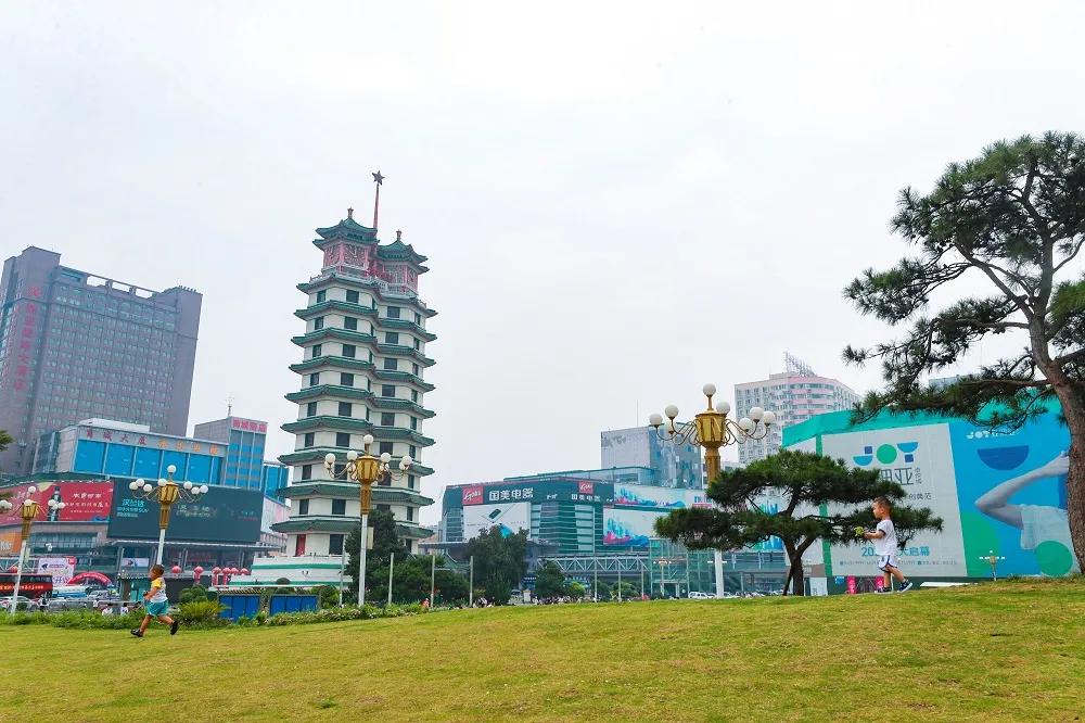 哈尔滨长春沈阳这些城市的特点,为什么每个城市都有一样的区