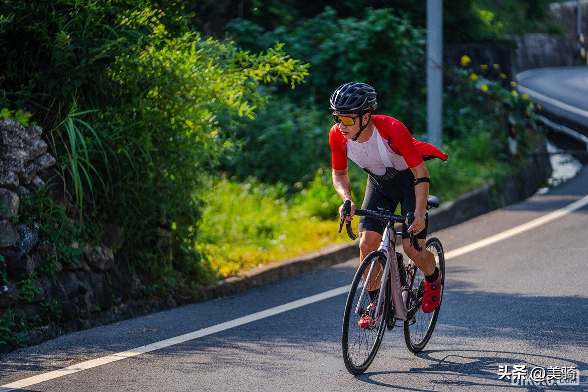迪卡侬最新款公路车,不止于尔迪卡侬公路车新品发布会