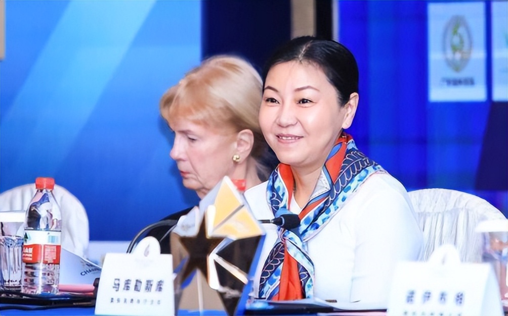 周继红奥运冠军视频,周继红第一届跳水冠军