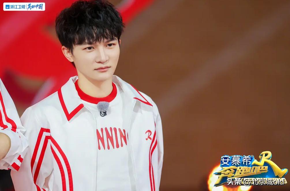 奔跑吧周深挑战31米,奔跑吧第十季周深肺活量