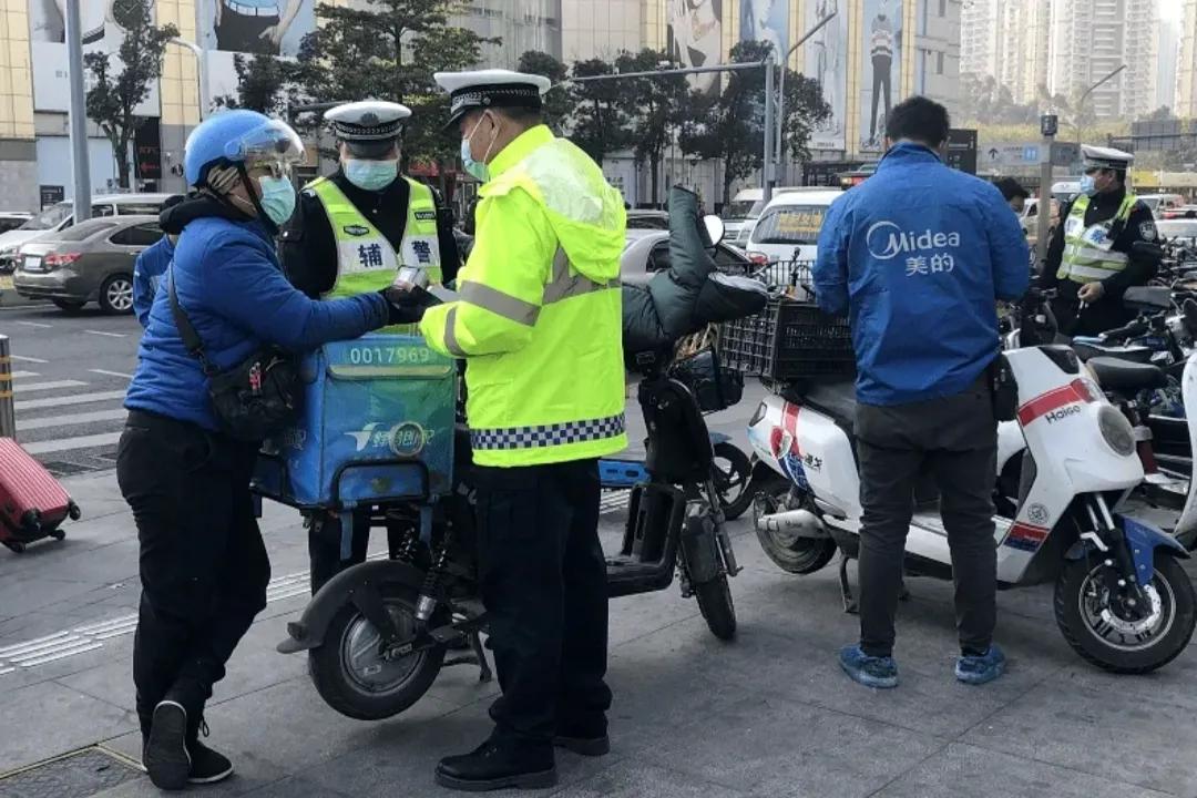 两轮电动车摩托车上牌流程,新电动三轮摩托车上牌最新流程