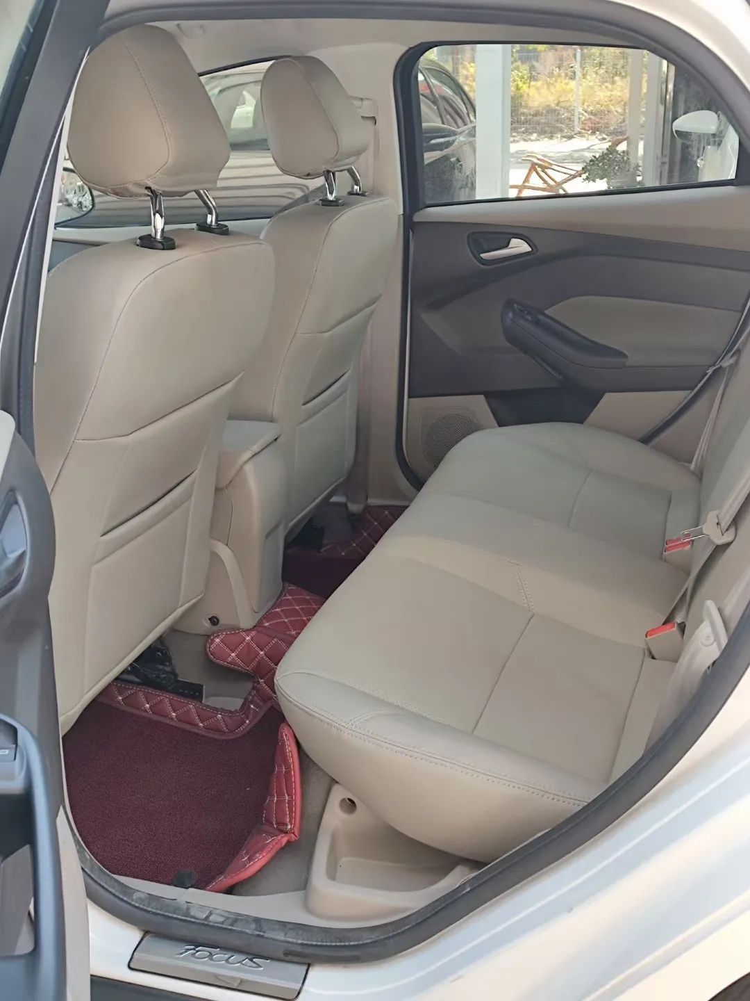 十堰龙信国际汽车城东风小康,十堰龙信国际汽车城二手车过户