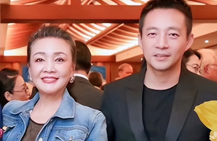 普通人眼中的顶级富豪,看着光鲜亮丽背后的苦