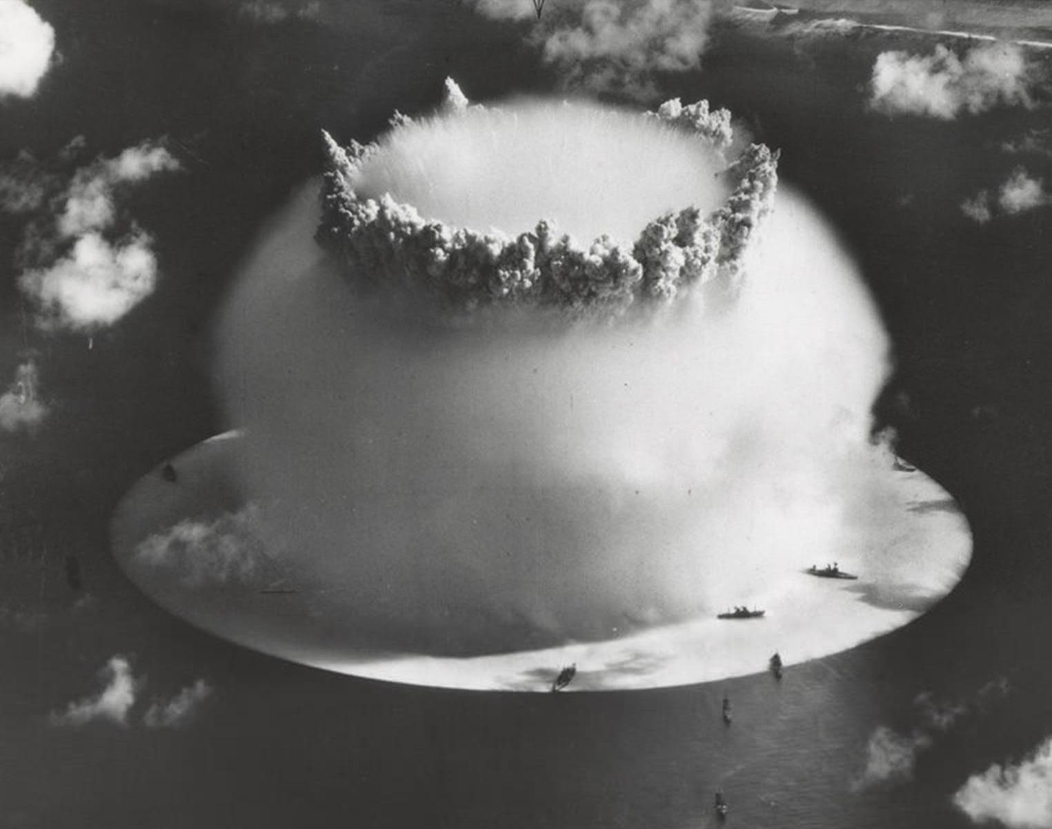 特朗普亲叔叔：将“废品”卖给中国院士，院士回国用它造出原*弹子**