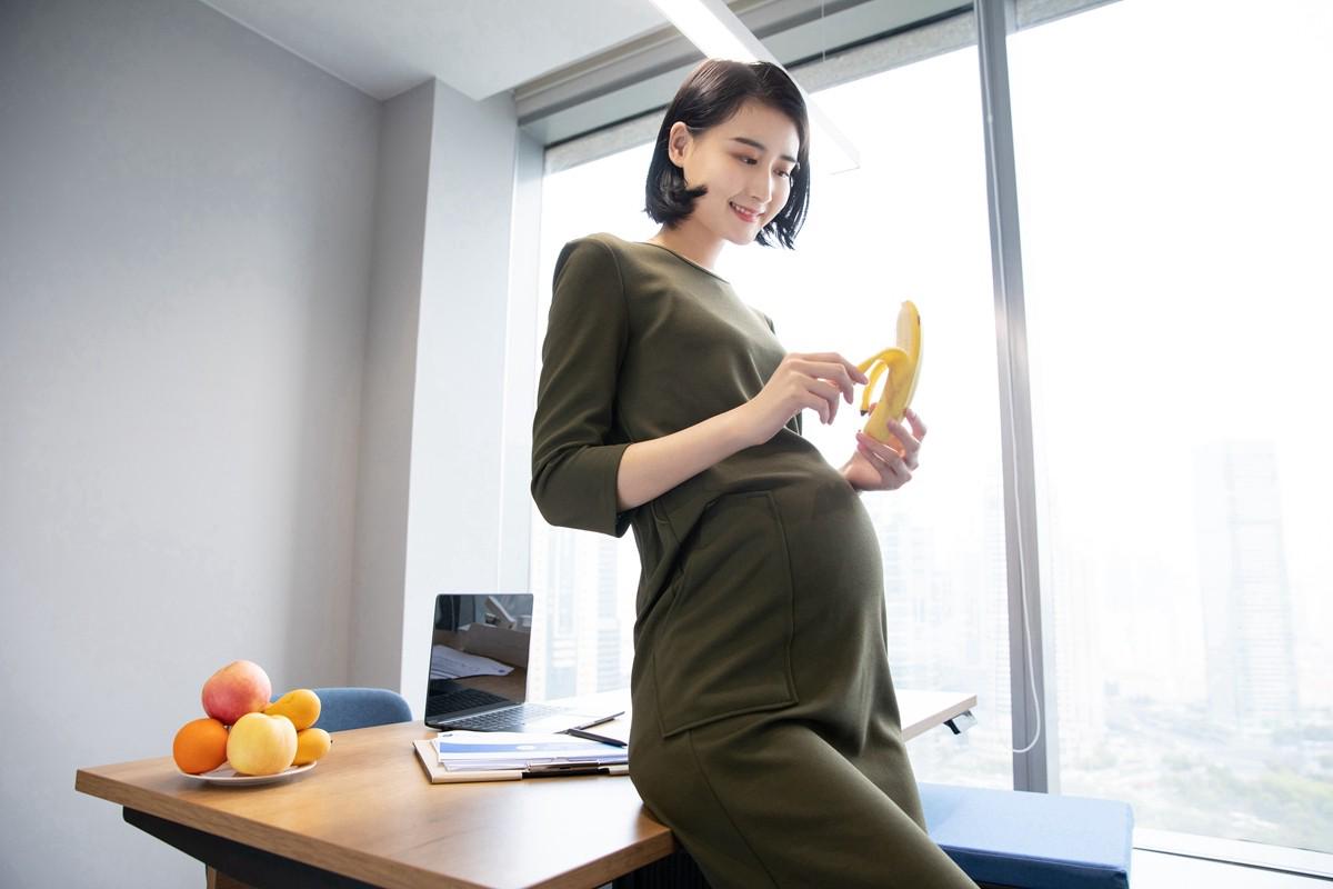 孕妇尽量避免这3种水果,孕期孕妇们喜爱的水果分别有几种