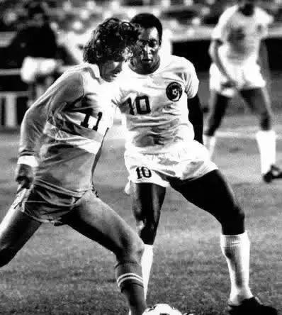 足坛现役世界第一梅西,2020世界第一身价运动员梅西