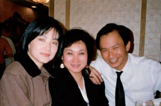 吴宇森一家四口 (吴宇森妻子现状)