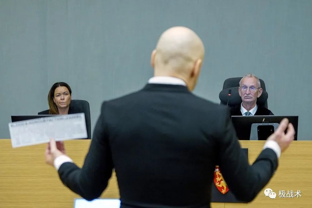 魔幻走进现实，冷血杀手即将假释出狱？-《7月22日》于特岛*案惨**