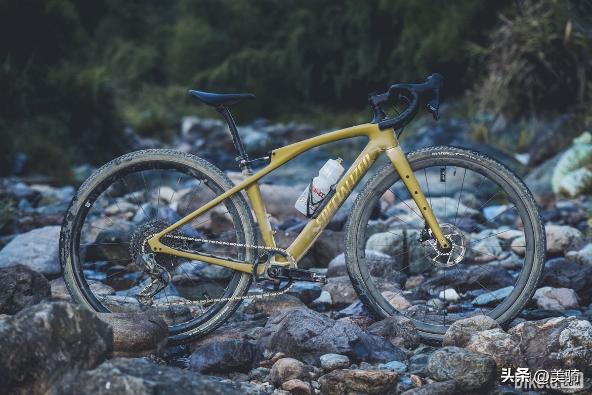 快乐重型“瓜”闪电全新DivergeSTR全地形公路车评测