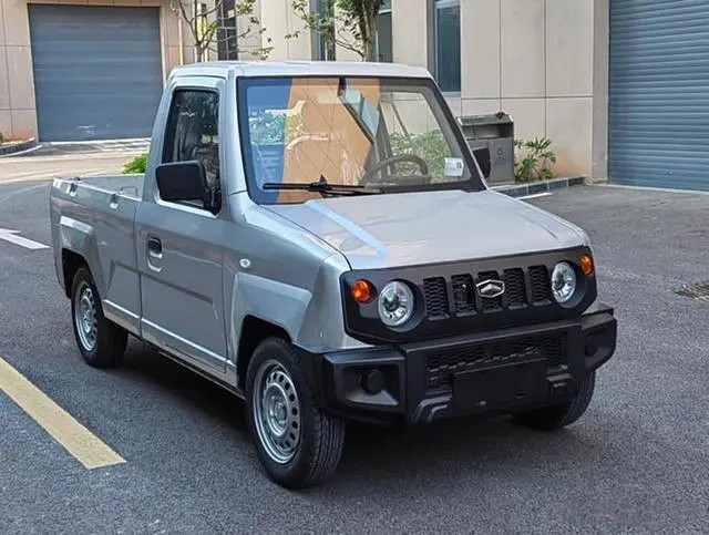 吉姆尼最新款皮卡,吉姆尼纯电小皮卡