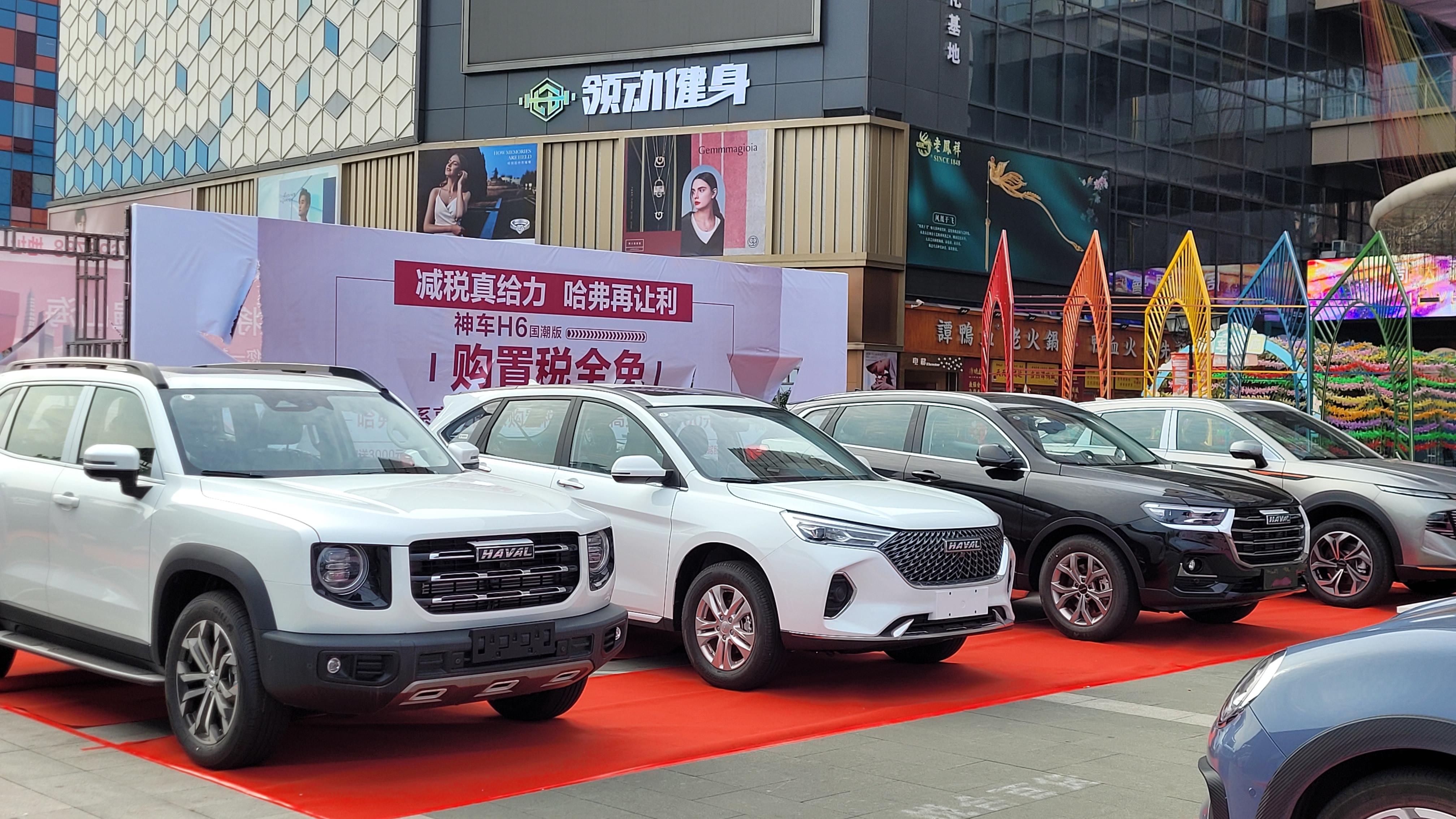 后疫情时代信阳的商家卷起来有多狠？连中字头的它们也都纷纷下场