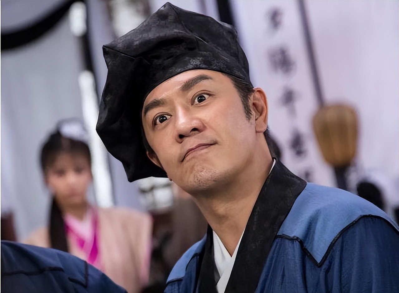 过气老戏骨窘况:农村走穴、直播捞金、情史混乱,晚节还值钱吗?