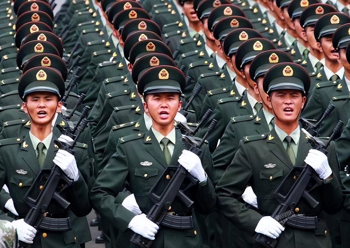 这些单位不隶属任何军种,也不属于*警武**,但都具备军人地位