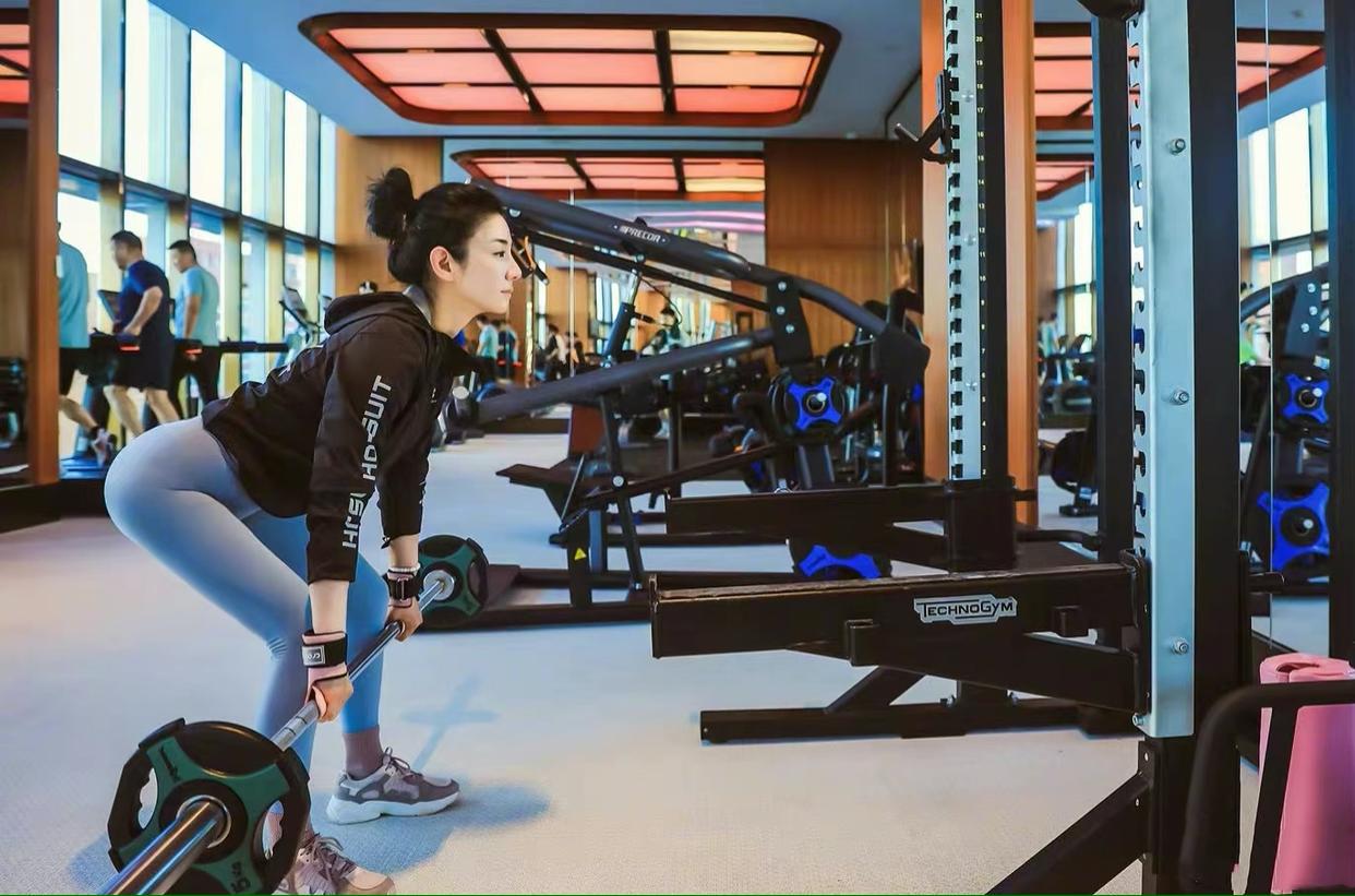 黄奕发文求助“水泥封鼻”的缓解方法，确诊五天经历冰火两重天