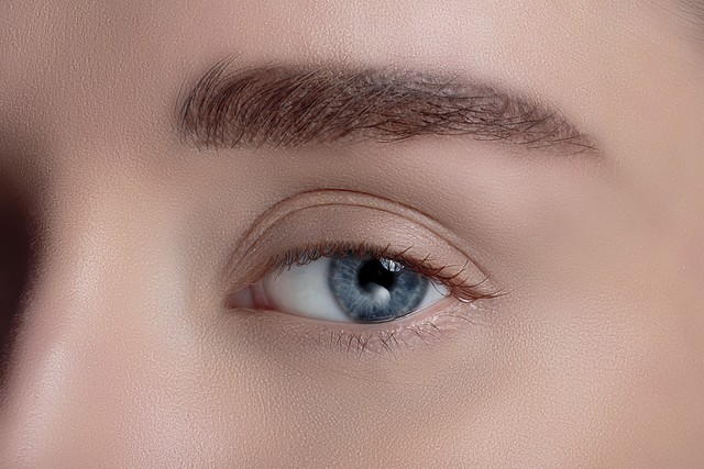 眼妆教程干净高级初学者巨简单,画眼妆的步骤让你的眼睛更有神