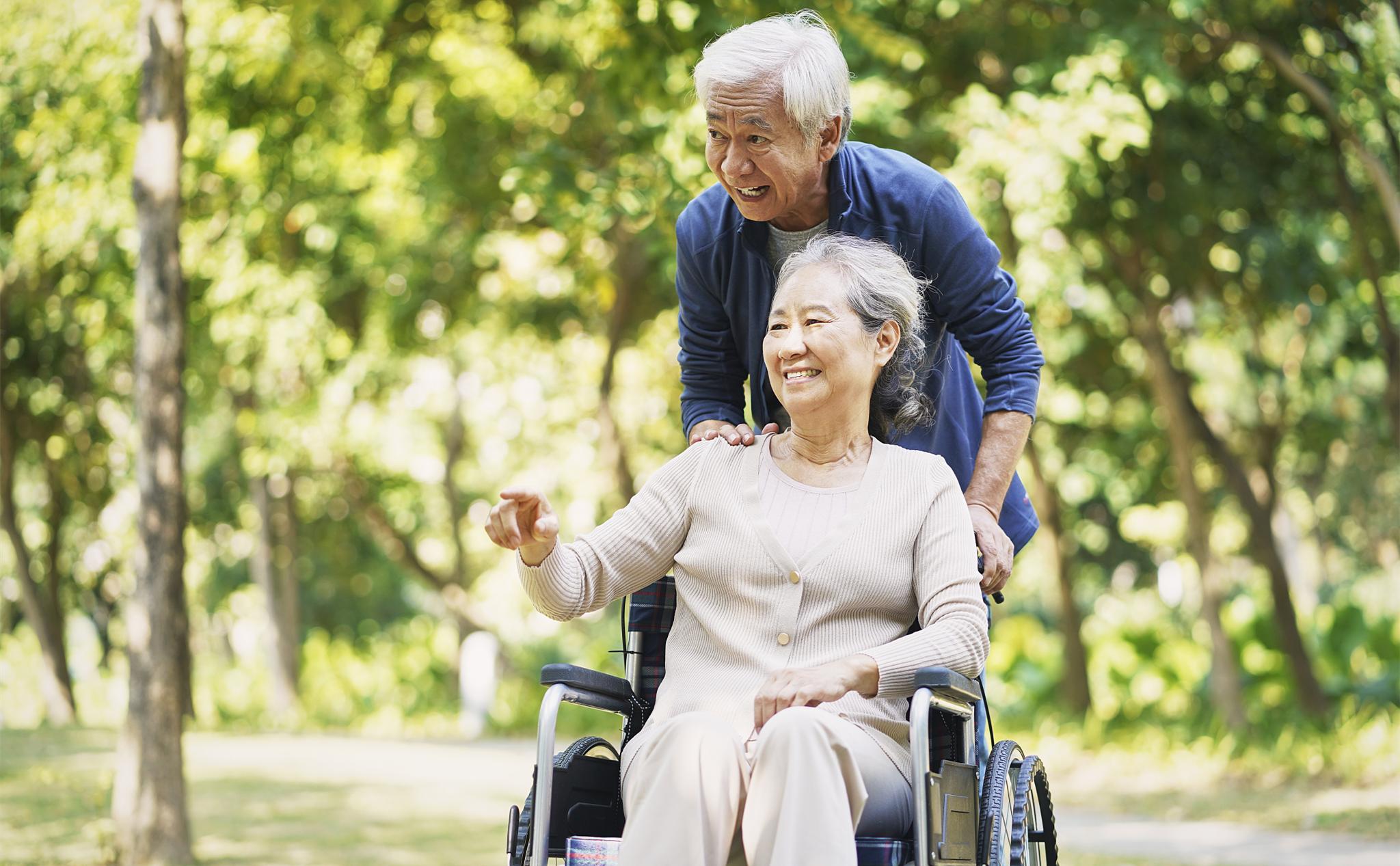 女朋友出轨男朋友霸气反击,女友出轨有理有据的劝男友