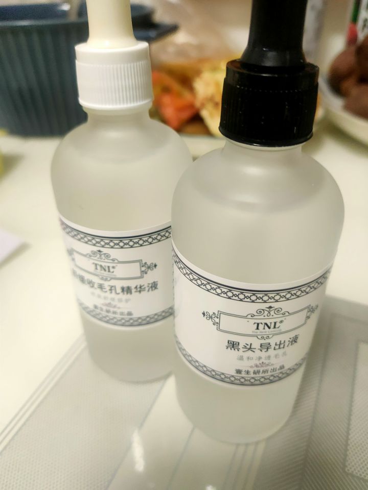 美容院清洁黑头会让毛孔变大吗,黑头拔了毛孔变大会自己愈合吗