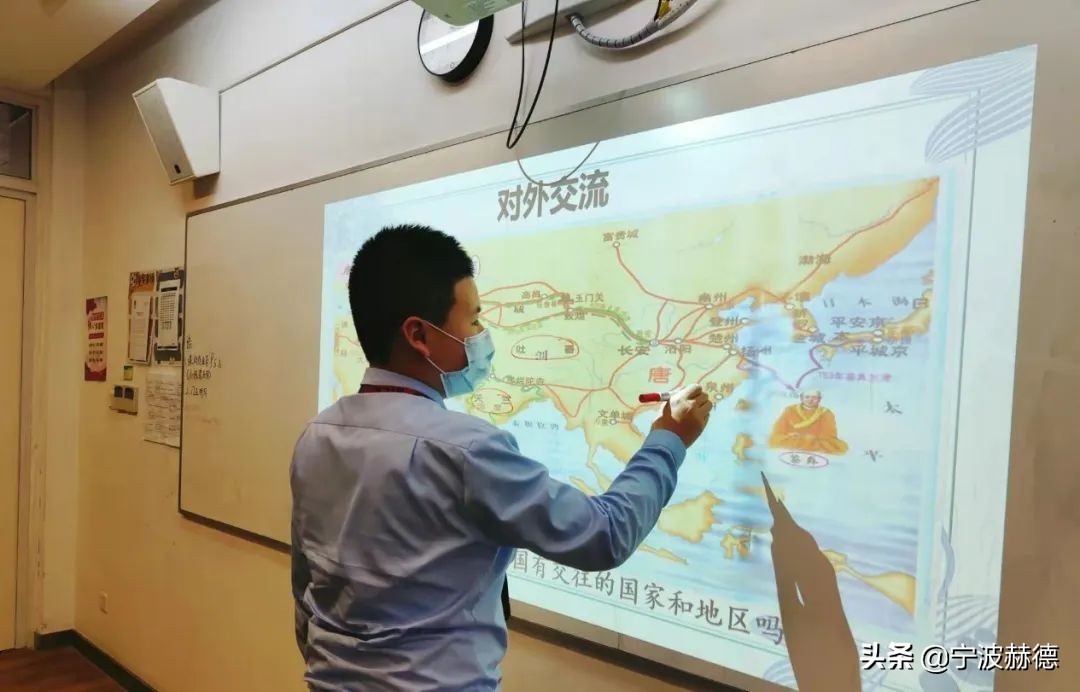 除了直升初中部，赫德6年级还有哪些特点？