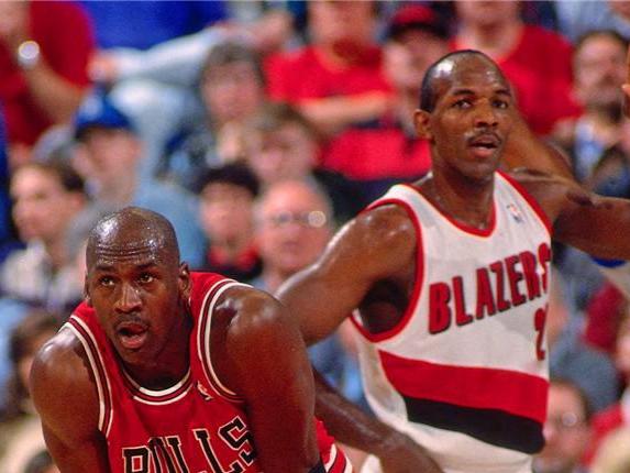 微软创始人鲍尔默1000亿美元,微软前CEO鲍尔默跻身前五大富豪